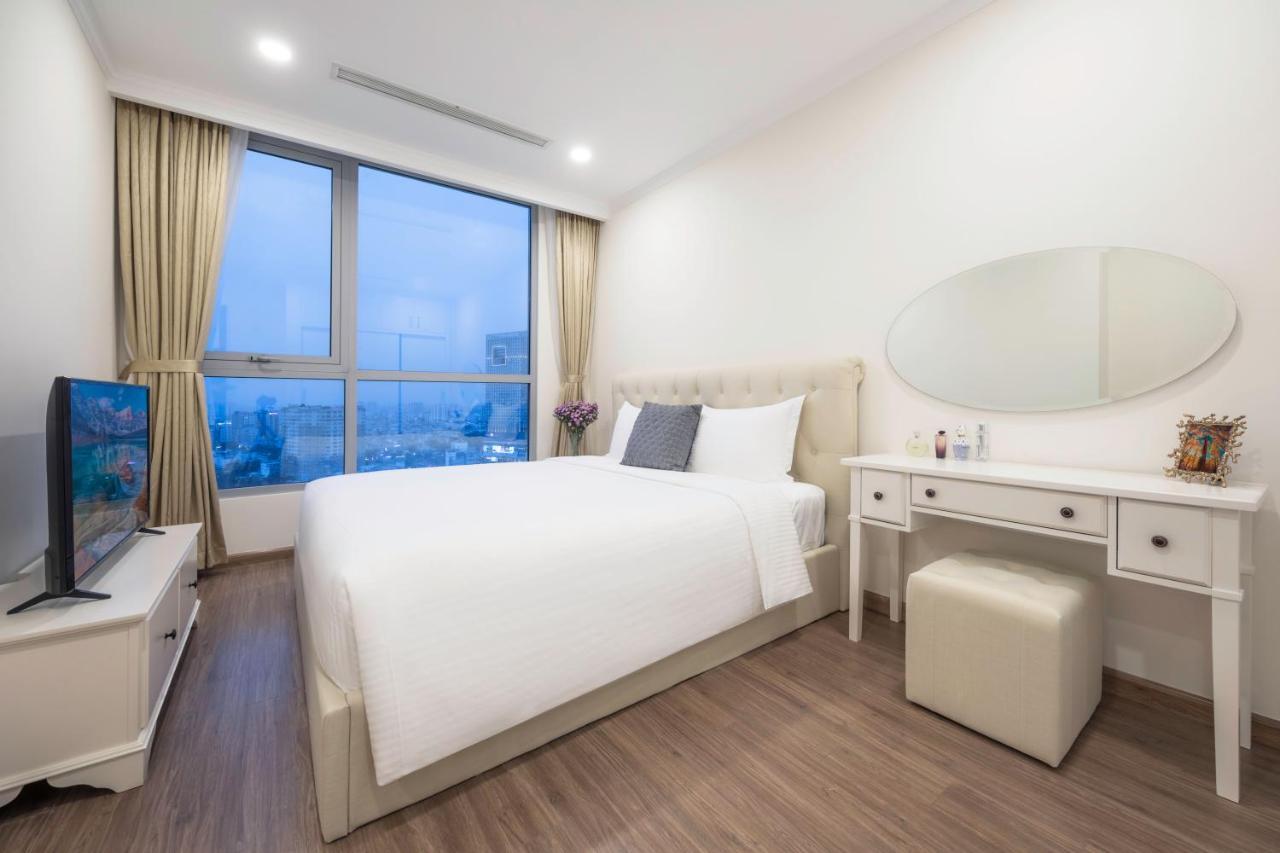 Luxury Vinhomes Central Park Humi Apartment Ho Chi Minh City Exterior photo