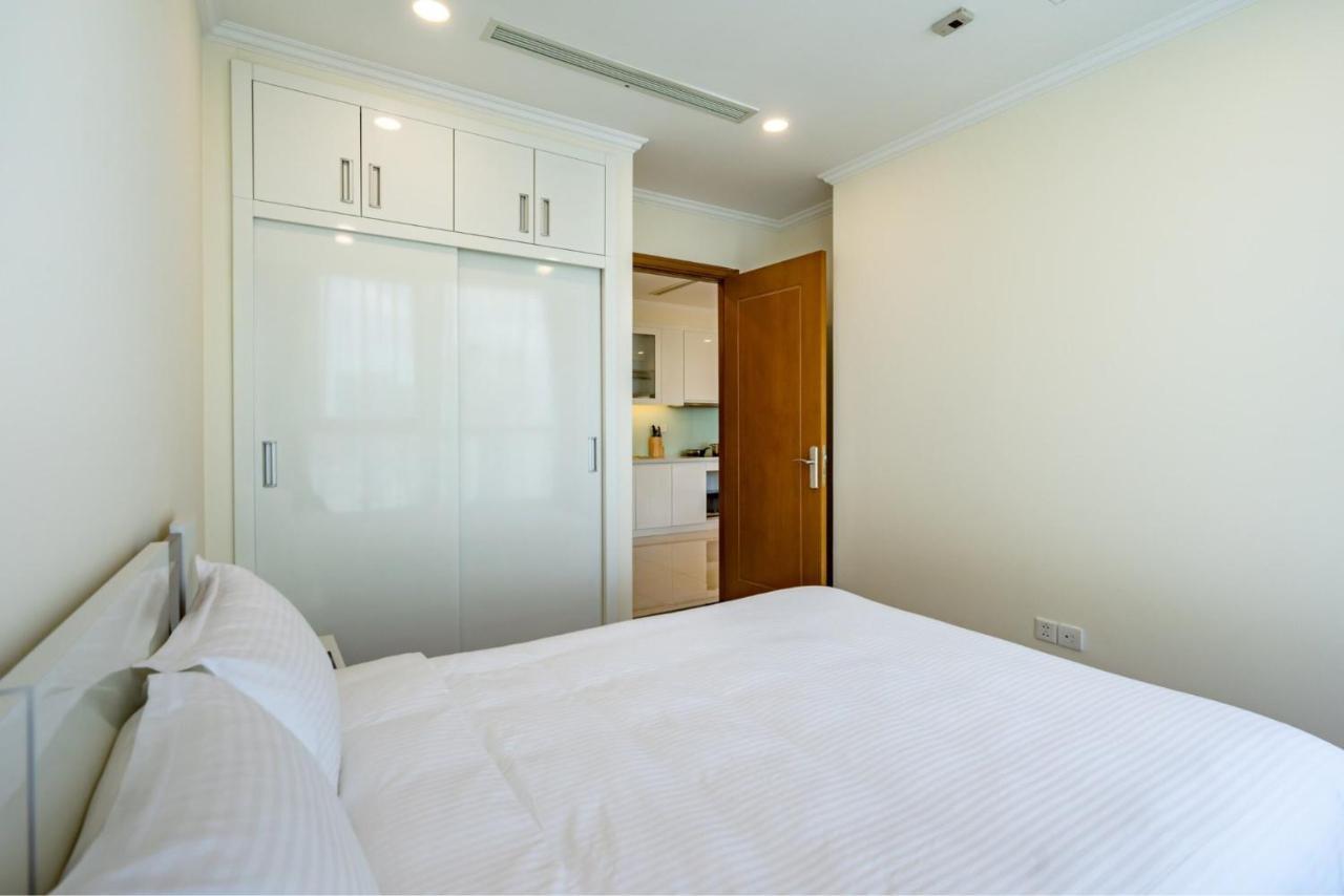 Luxury Vinhomes Central Park Humi Apartment Ho Chi Minh City Exterior photo